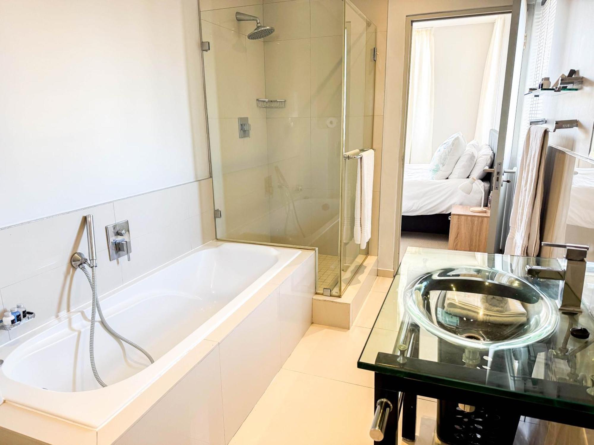 Ilanga Africa Front Apartment Cape Town